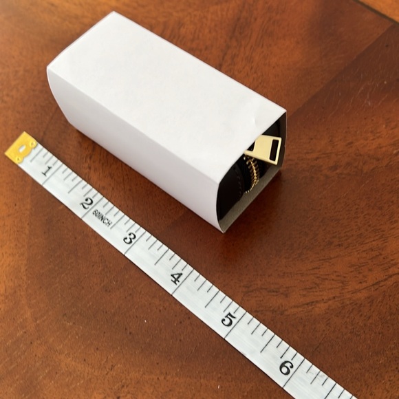 TOM FORD  leather lipstick, NWT - Picture 13 of 13